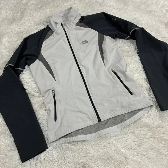 The NorthFace Flight Series Light Weight Woman’s  Jacket Size XS EUC - Picture 10 of 10